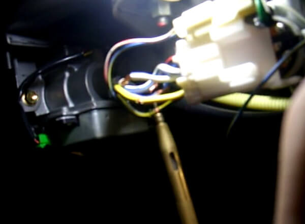 Поиск проводов зажигания, стартера и других силовых цепей